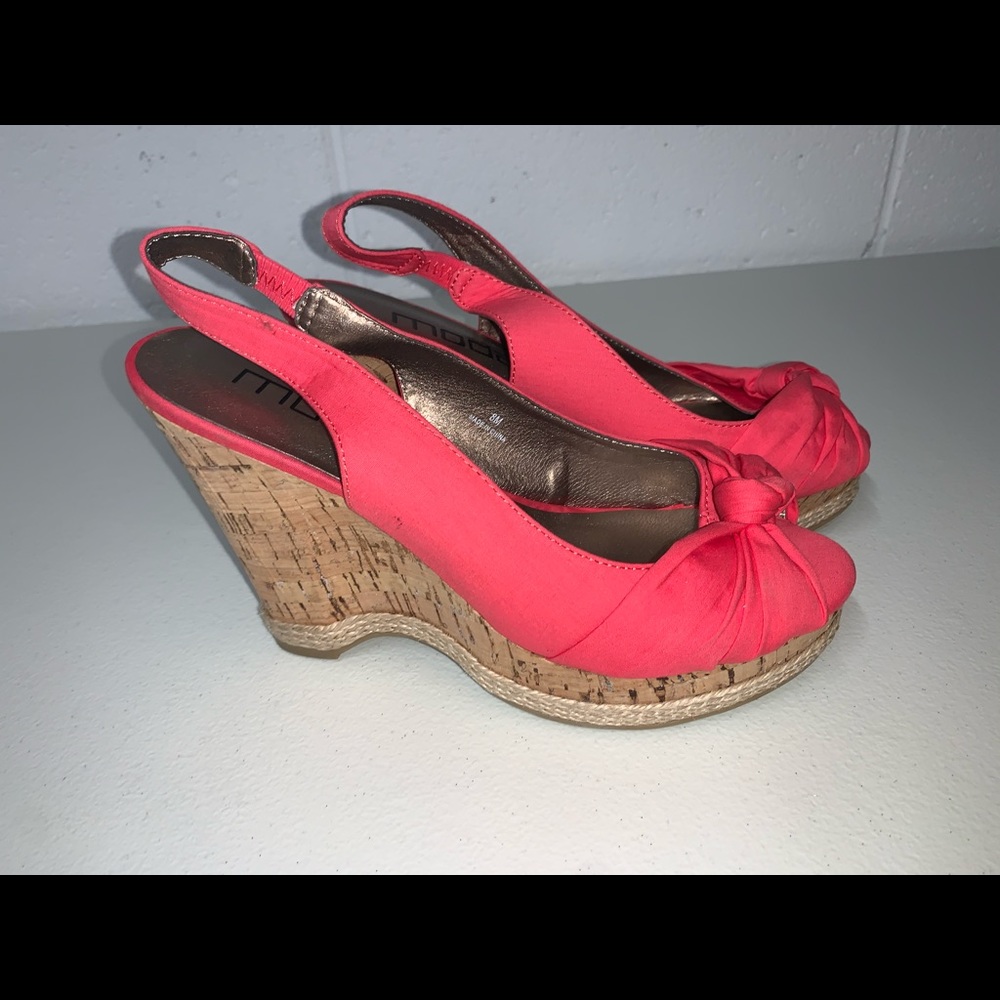 🌹 MODA SPANA wedge sandals size 8